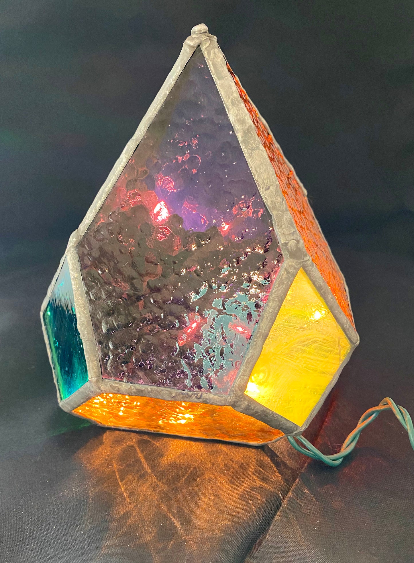 Lighted Gem: Stained Glass Small Dragon Egg Lamp